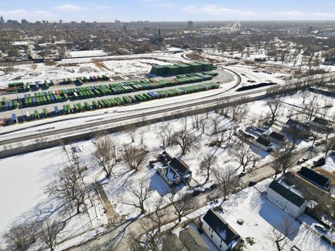 Tiny photo for 5711 S Lowe Avenue, Chicago, IL 60621 (MLS # 12564640)