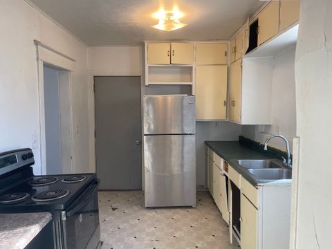 Tiny photo for 3116 11th Avenue C, Moline, IL 61265 (MLS # 12586498)