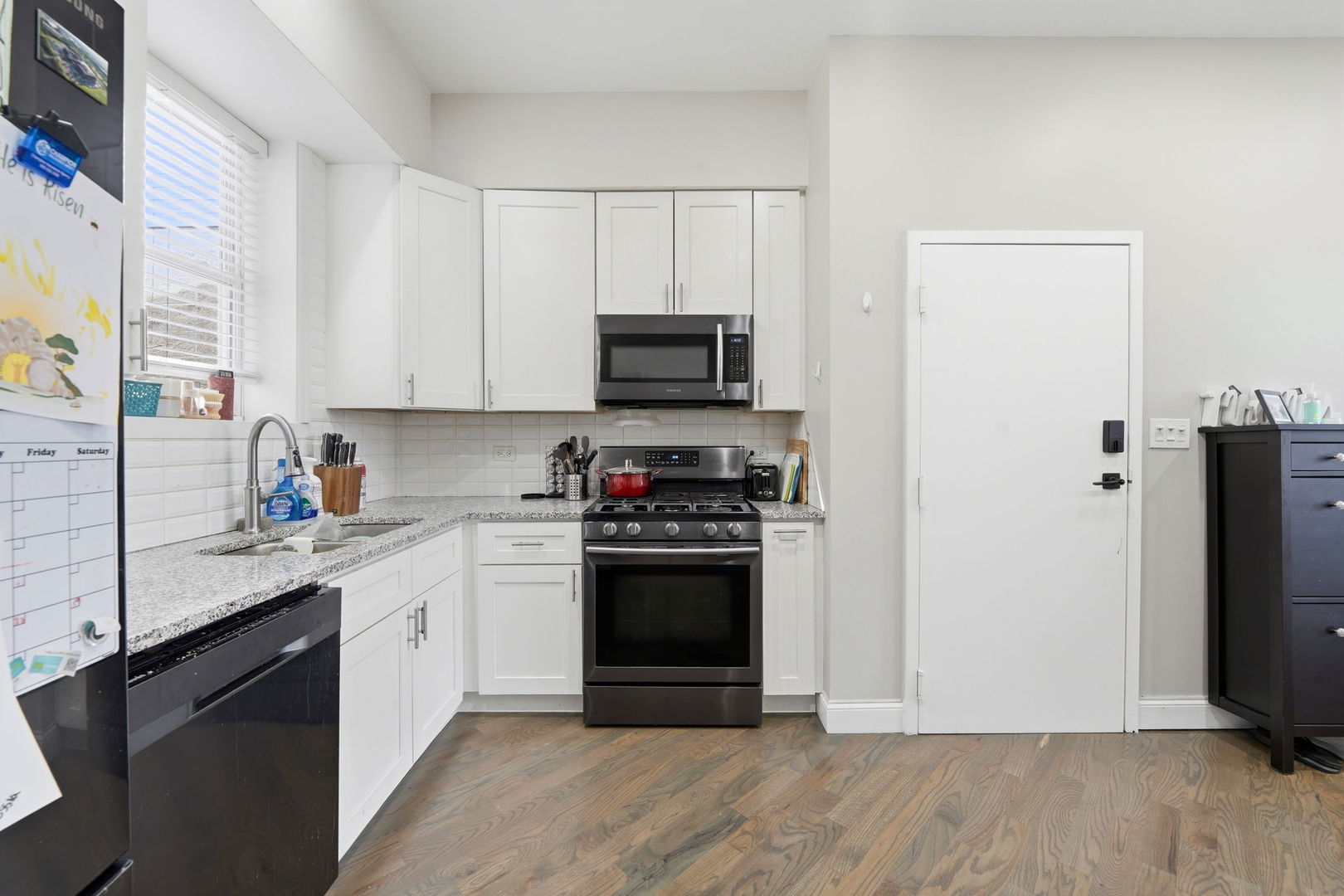 2225 W Warren Boulevard A3