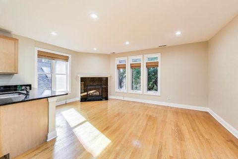 Tiny photo for 1308 W Fillmore Street #3, Chicago, IL 60607 (MLS # 12467132)