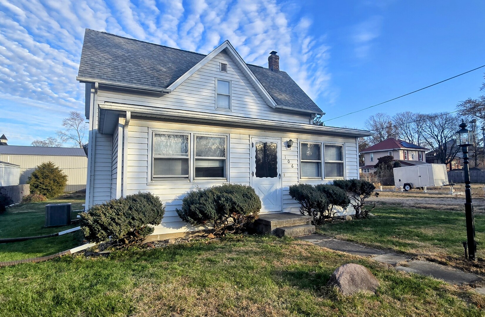 106 S Eldorado Street