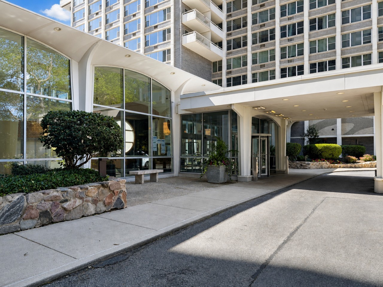 4250 N Marine Drive 716