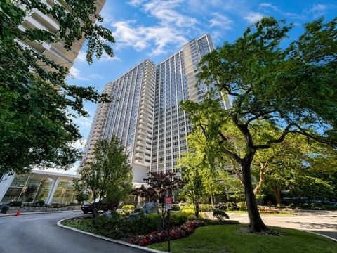 Photo of 4250 N Marine Drive #716, Chicago, IL 60613 (MLS # 12690958)