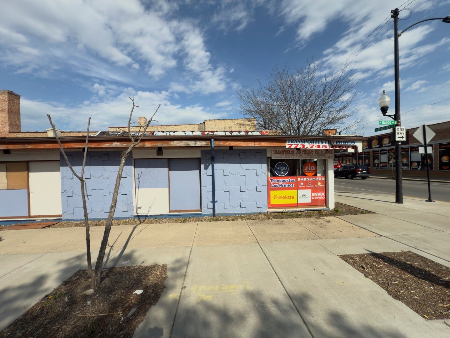 5724 W Diversey Avenue