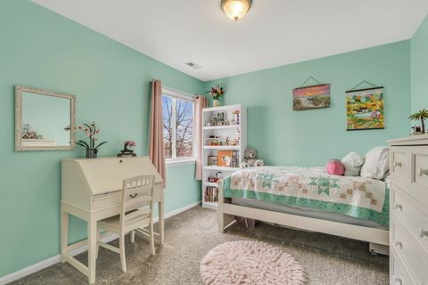 Tiny photo for 6709 E Wellsley Court, Gurnee, IL 60031 (MLS # 12613134)