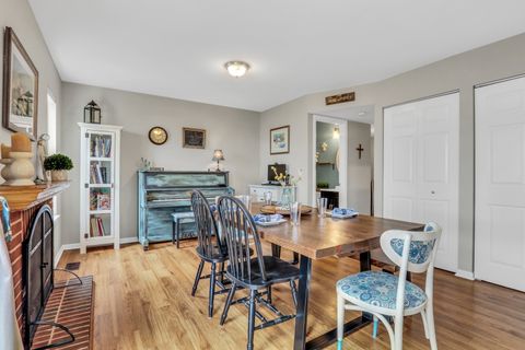 Tiny photo for 6709 E Wellsley Court, Gurnee, IL 60031 (MLS # 12613134)