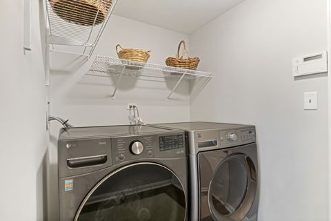 Tiny photo for 6709 E Wellsley Court, Gurnee, IL 60031 (MLS # 12613134)