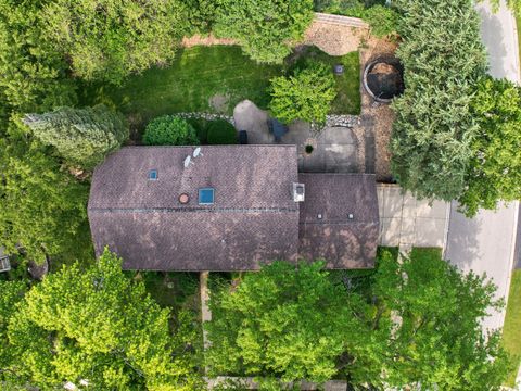 Tiny photo for 6S503 Bridlespur Drive, Naperville, IL 60540 (MLS # 12497109)