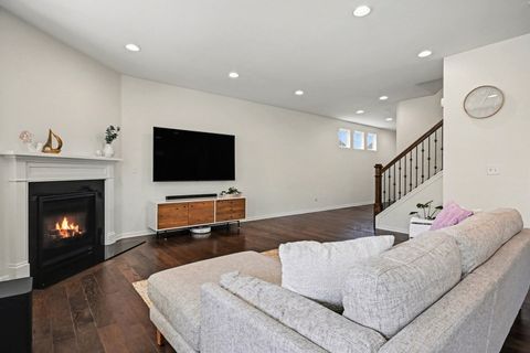 Tiny photo for 2515 LEANDER Court, Woodridge, IL 60517 (MLS # 12679624)