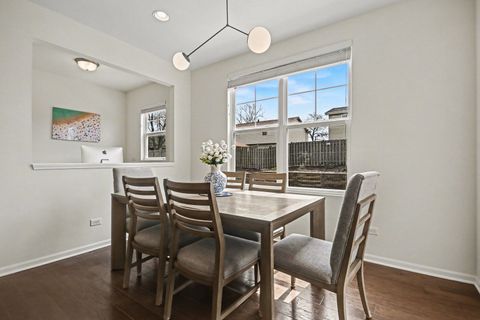 Tiny photo for 2515 LEANDER Court, Woodridge, IL 60517 (MLS # 12679624)