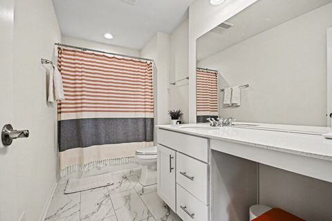 Tiny photo for 2515 LEANDER Court, Woodridge, IL 60517 (MLS # 12679624)