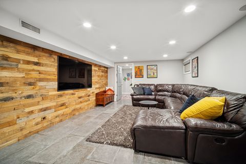 Tiny photo for 505 Pine Court, Lake Bluff, IL 60044 (MLS # 12430546)