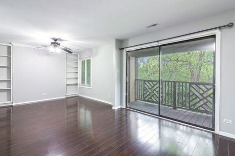 Tiny photo for 1782 Gloucester Court #B, Wheaton, IL 60189 (MLS # 12622313)