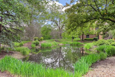 Tiny photo for 1782 Gloucester Court #B, Wheaton, IL 60189 (MLS # 12622313)