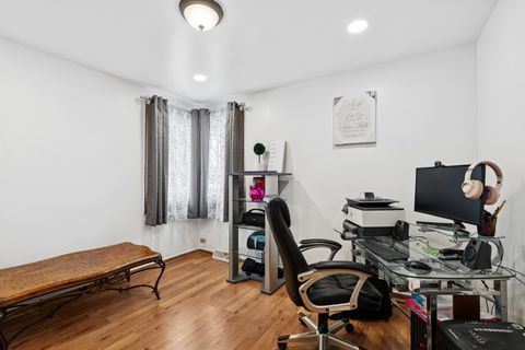 Tiny photo for 3904 W 137th Street, Crestwood, IL 60418 (MLS # 12597410)