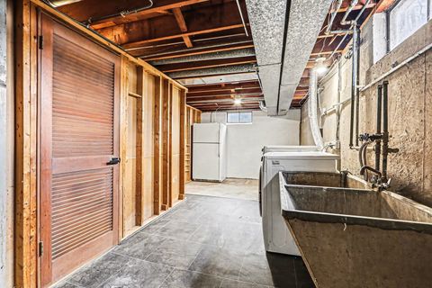 Tiny photo for 16914 Parkside Avenue, South Holland, IL 60473 (MLS # 12555630)