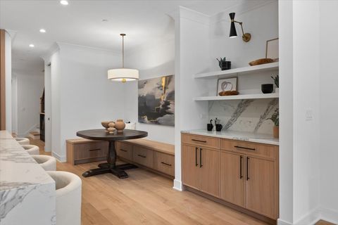 Tiny photo for 3719 N Bosworth Avenue, Chicago, IL 60613 (MLS # 12472954)