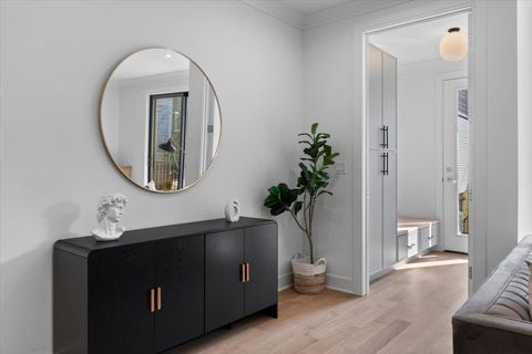Tiny photo for 3719 N Bosworth Avenue, Chicago, IL 60613 (MLS # 12472954)