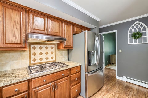 Tiny photo for 823 Greenwood Avenue, Carpentersville, IL 60110 (MLS # 12684282)