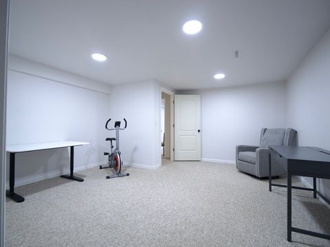 Tiny photo for 6706 Pondview Drive, Tinley Park, IL 60477 (MLS # 12605384)