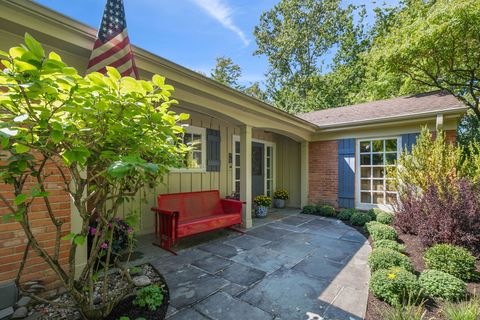 Tiny photo for 24132 N Bridle Trail Road, Lake Forest, IL 60045 (MLS # 12472927)