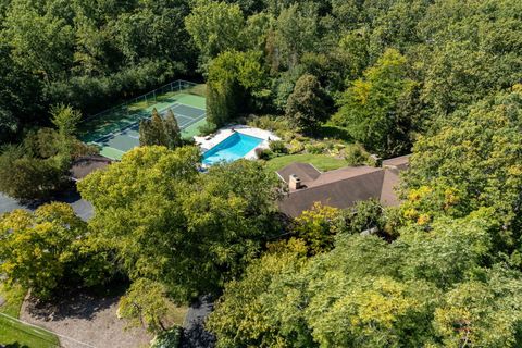 Tiny photo for 24132 N Bridle Trail Road, Lake Forest, IL 60045 (MLS # 12472927)