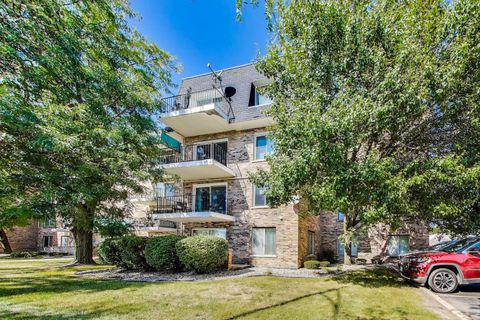 Tiny photo for 3838 W 111th Street #209, Chicago, IL 60655 (MLS # 12471602)