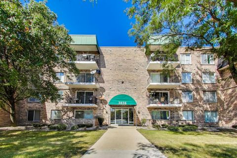 Photo of 3838 W 111th Street #209, Chicago, IL 60655 (MLS # 12471602)