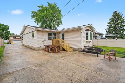 Tiny photo for 2847 194th Street, Lansing, IL 60438 (MLS # 12652579)