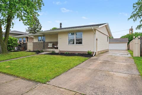 Tiny photo for 2847 194th Street, Lansing, IL 60438 (MLS # 12652579)