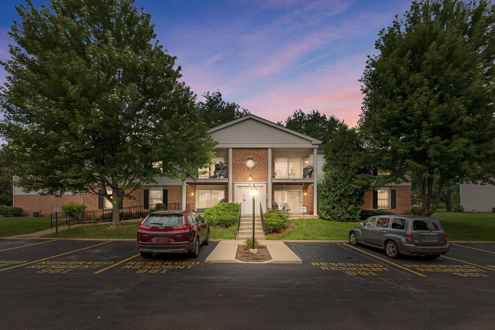 961 GOLF COURSE Road 6