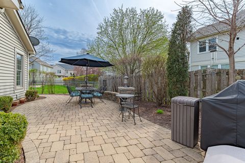 Tiny photo for 900 Christa Court, Elk Grove Village, IL 60007 (MLS # 12614479)
