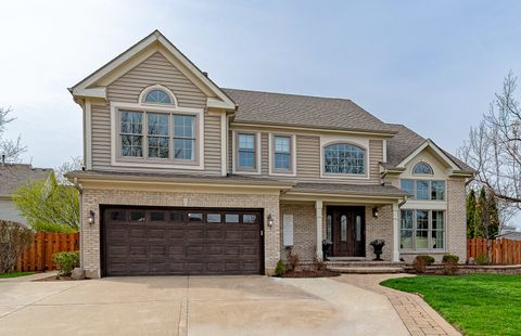 900 Christa Court Elk Grove Village IL 60007