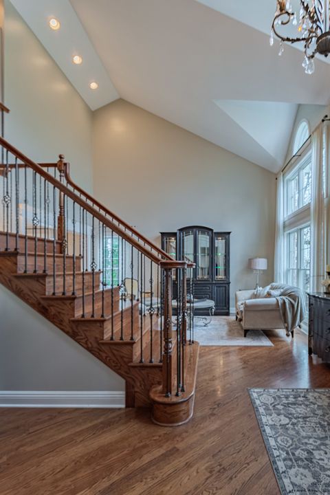 Tiny photo for 900 Christa Court, Elk Grove Village, IL 60007 (MLS # 12614479)