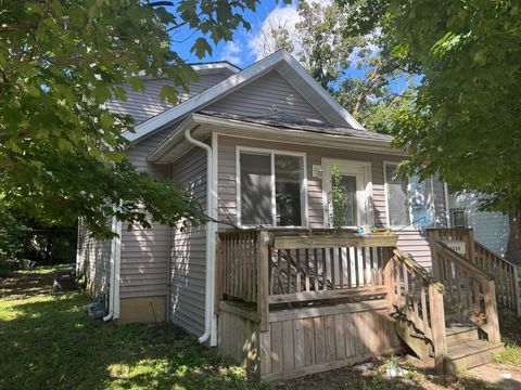 Photo of 1260 E Bluff Street, Marseilles, IL 61341 (MLS # 12458238) Photo of 1260 E Bluff Street, Marseilles, IL 61341 (MLS # 12458238)