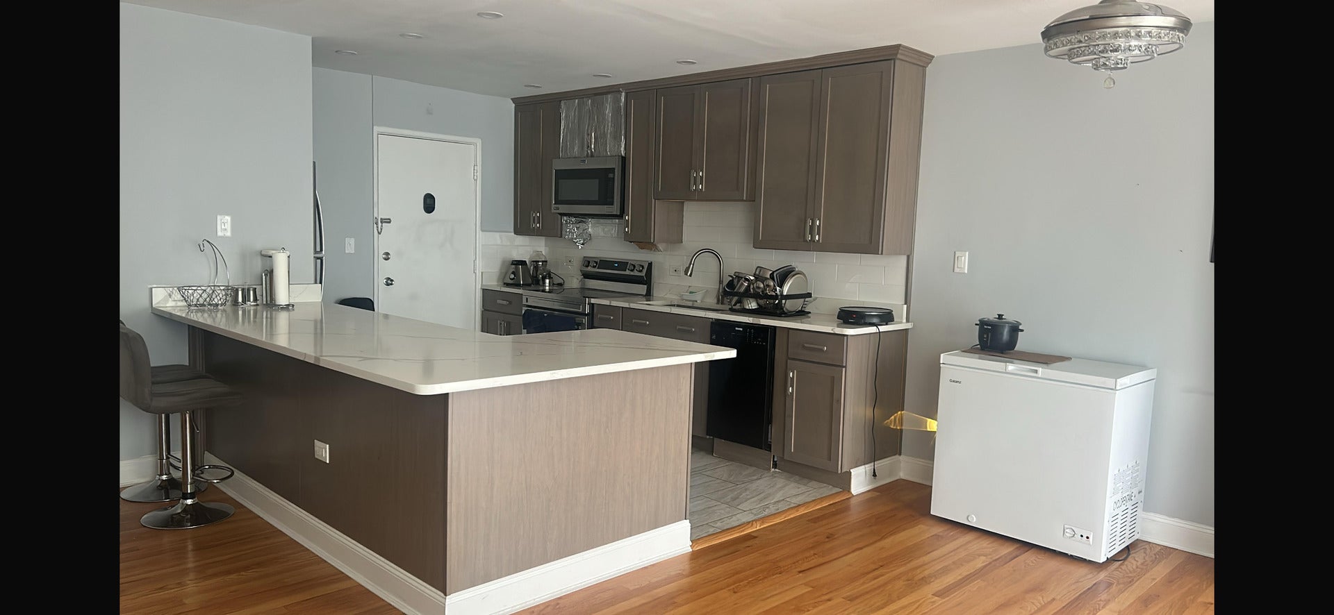 8710 Skokie Boulevard 3BS