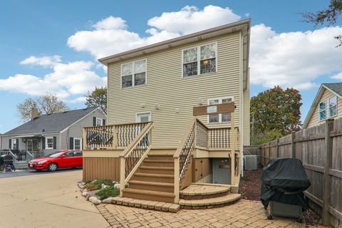 Tiny photo for 124 Hubbard Court, Wauconda, IL 60084 (MLS # 12499878)