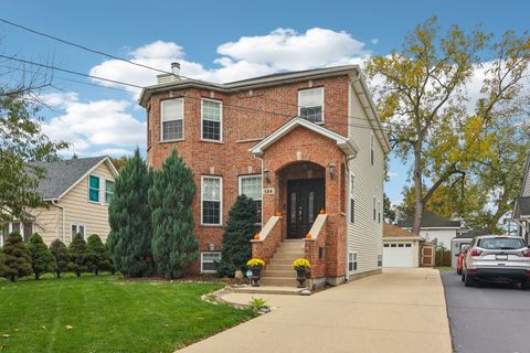 Tiny photo for 124 Hubbard Court, Wauconda, IL 60084 (MLS # 12499878)