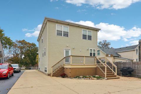 Tiny photo for 124 Hubbard Court, Wauconda, IL 60084 (MLS # 12499878)