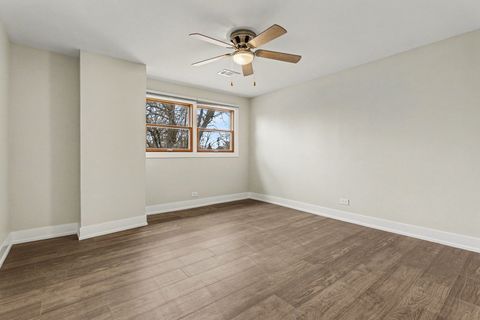 Tiny photo for 538 N Broadway Avenue, Park Ridge, IL 60068 (MLS # 12628314)