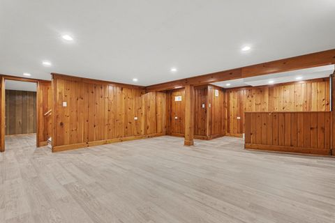 Tiny photo for 538 N Broadway Avenue, Park Ridge, IL 60068 (MLS # 12628314)