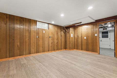 Tiny photo for 538 N Broadway Avenue, Park Ridge, IL 60068 (MLS # 12628314)
