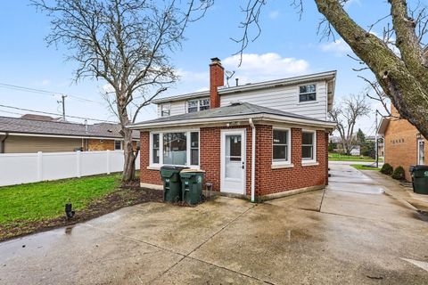 Tiny photo for 538 N Broadway Avenue, Park Ridge, IL 60068 (MLS # 12628314)