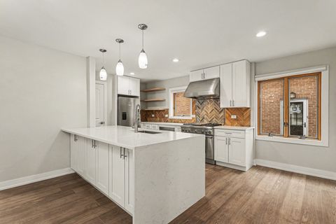 Tiny photo for 538 N Broadway Avenue, Park Ridge, IL 60068 (MLS # 12628314)