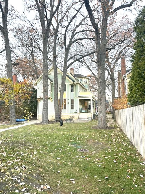 Tiny photo for 1241 Maple Avenue, Wilmette, IL 60091 (MLS # 12491291)