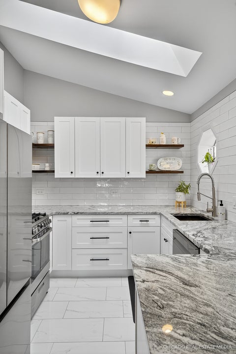 Tiny photo for 2013 N Coldspring Road, Arlington Heights, IL 60004 (MLS # 12764893)