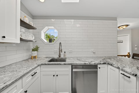 Tiny photo for 2013 N Coldspring Road, Arlington Heights, IL 60004 (MLS # 12764893)