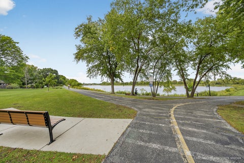 Tiny photo for 2013 N Coldspring Road, Arlington Heights, IL 60004 (MLS # 12764893)
