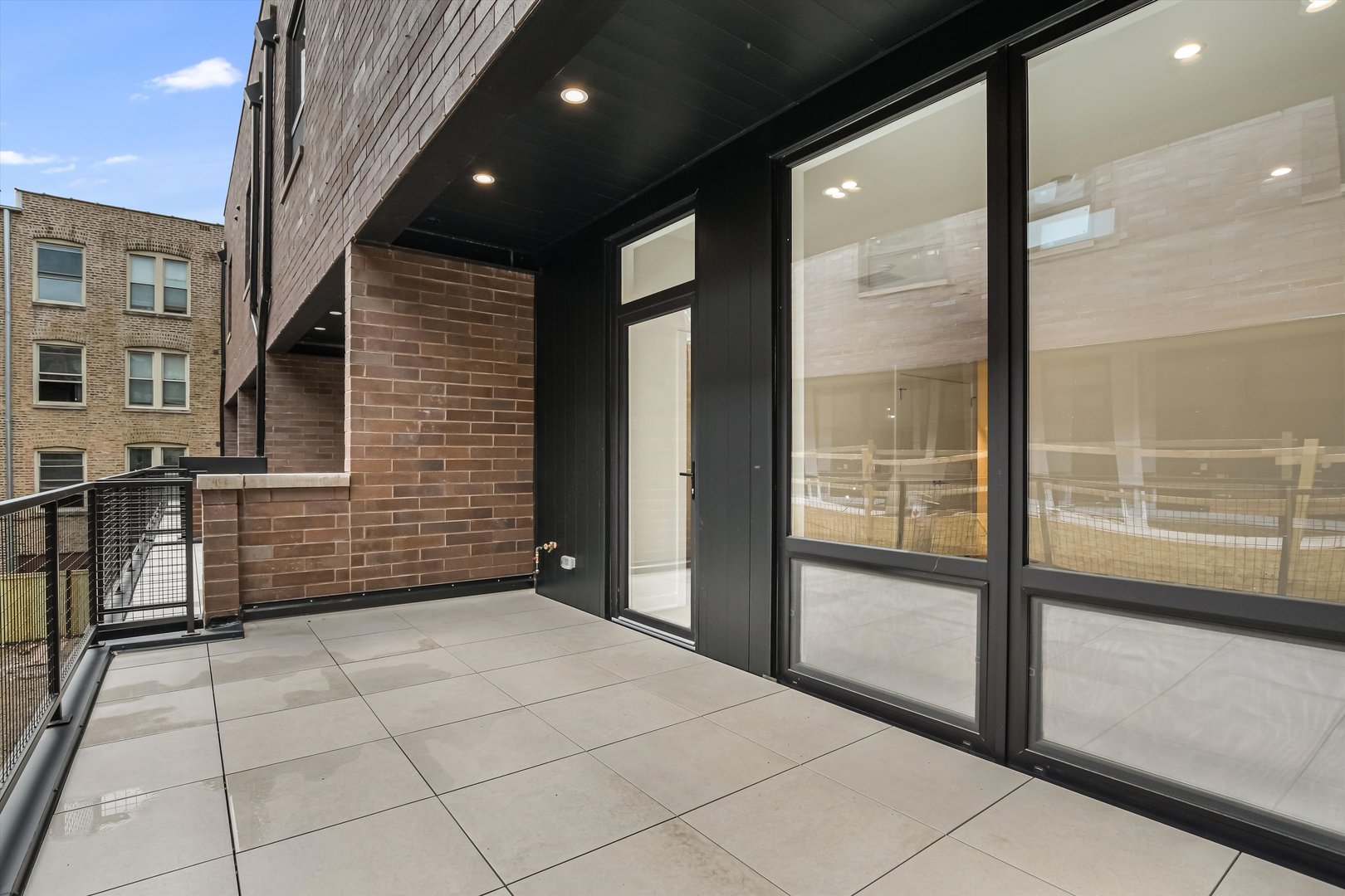 1333 E Madison Park
