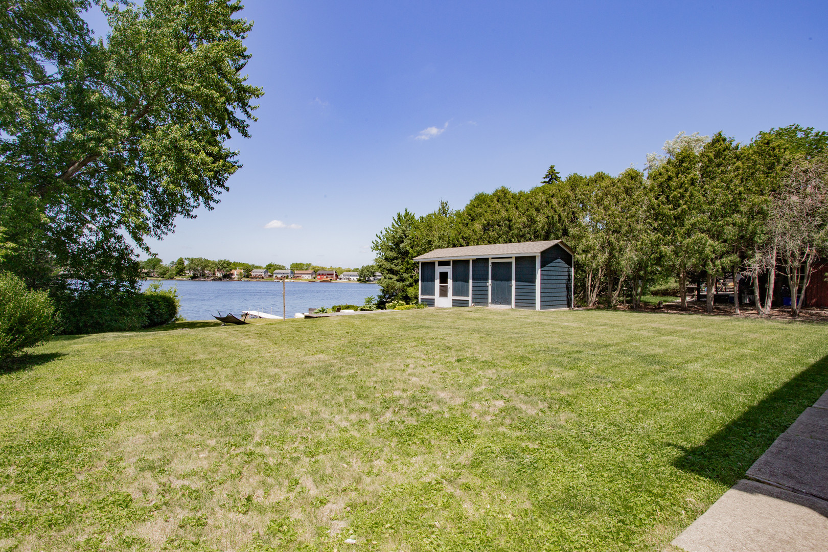 546 Whispering Pines Road